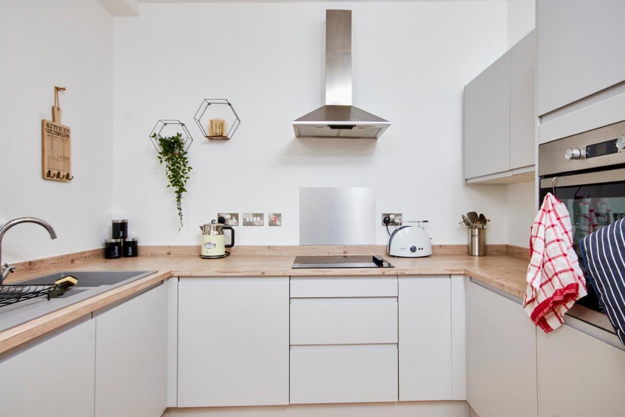 Appartamento Large Duplex Penthouse - Parking Leeds  Esterno foto