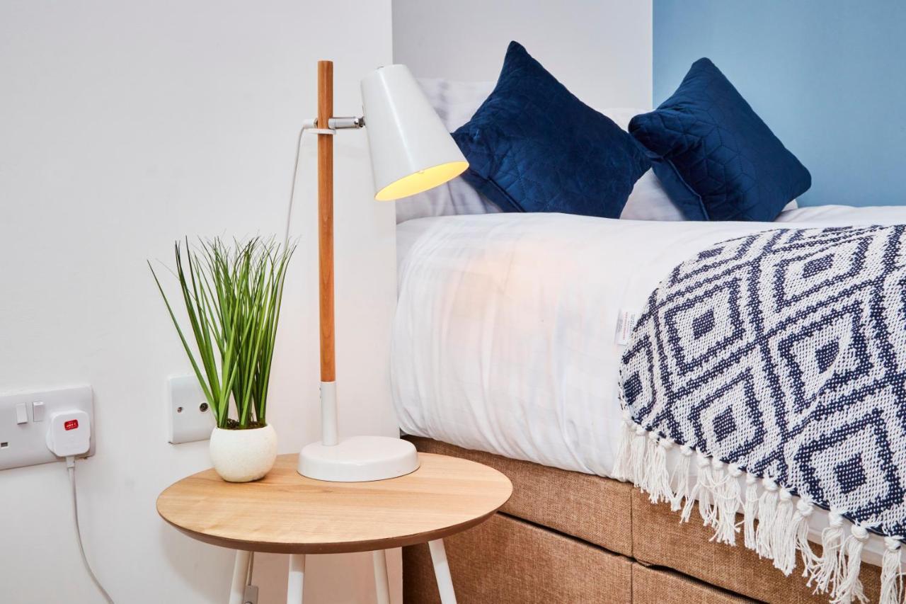 Appartamento Large Duplex Penthouse - Parking Leeds  Esterno foto
