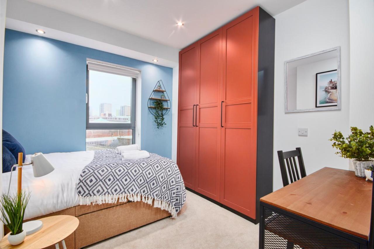 Appartamento Large Duplex Penthouse - Parking Leeds  Esterno foto
