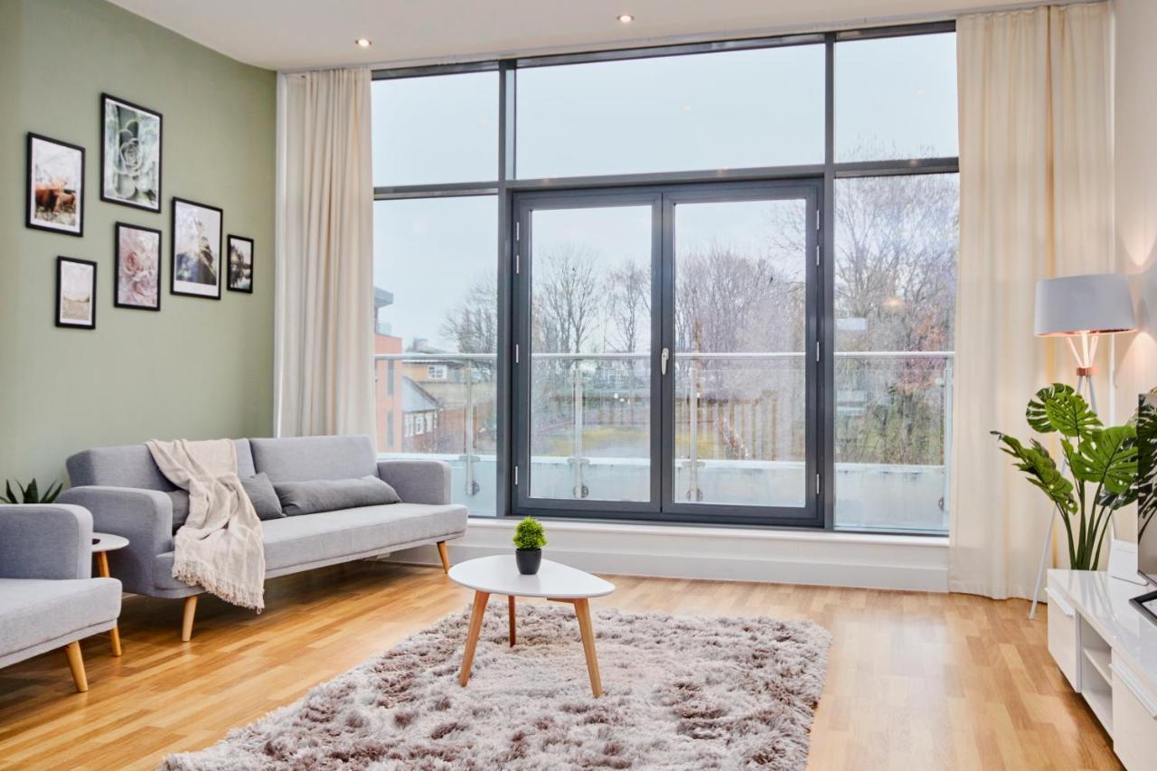 Appartamento Large Duplex Penthouse - Parking Leeds  Esterno foto